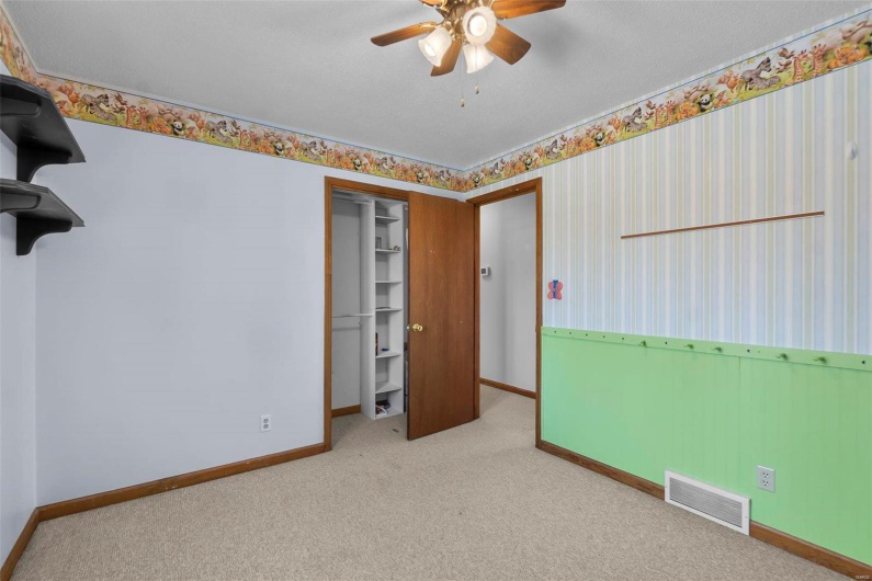 2013 Lee Drive, Cape Girardeau, Missouri 63701, 5 Bedrooms Bedrooms, 13 Rooms Rooms,3 BathroomsBathrooms,Residential,For Sale,Lee,MAR25008261