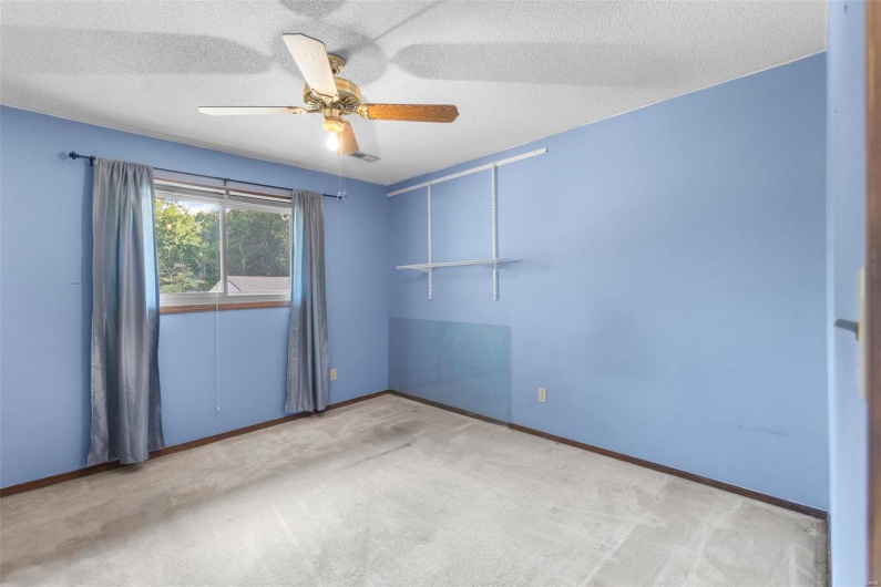 3914 Carolewood, Cape Girardeau, Missouri 63701, 4 Bedrooms Bedrooms, 8 Rooms Rooms,3 BathroomsBathrooms,Residential,For Sale,Carolewood,MAR25015412
