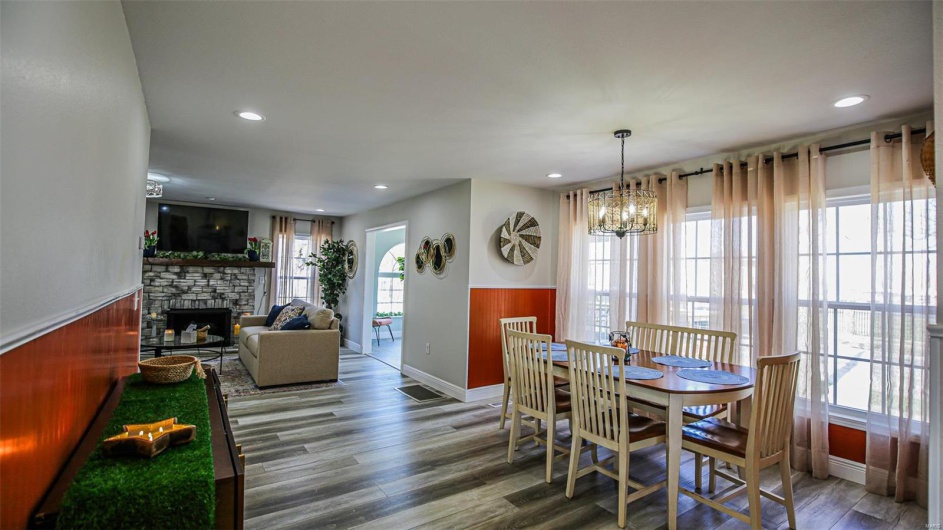32 Church, Bonne Terre, Missouri 63628, 4 Bedrooms Bedrooms, 11 Rooms Rooms,2 BathroomsBathrooms,Residential,For Sale,Church,MAR25016995