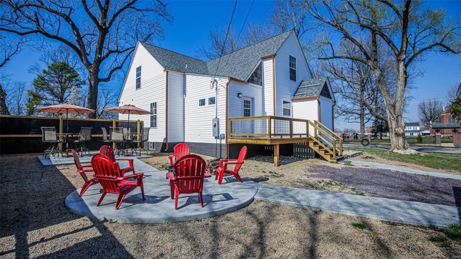32 Church, Bonne Terre, Missouri 63628, 4 Bedrooms Bedrooms, 11 Rooms Rooms,2 BathroomsBathrooms,Residential,For Sale,Church,MAR25016995