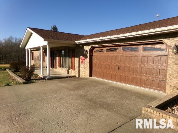 2225 Route 34 Route, Rosiclare, Illinois 62982, 4 Bedrooms Bedrooms, 0 ,2 BathroomsBathrooms,Residential,For Sale,Route 34,0,RMAEB457251