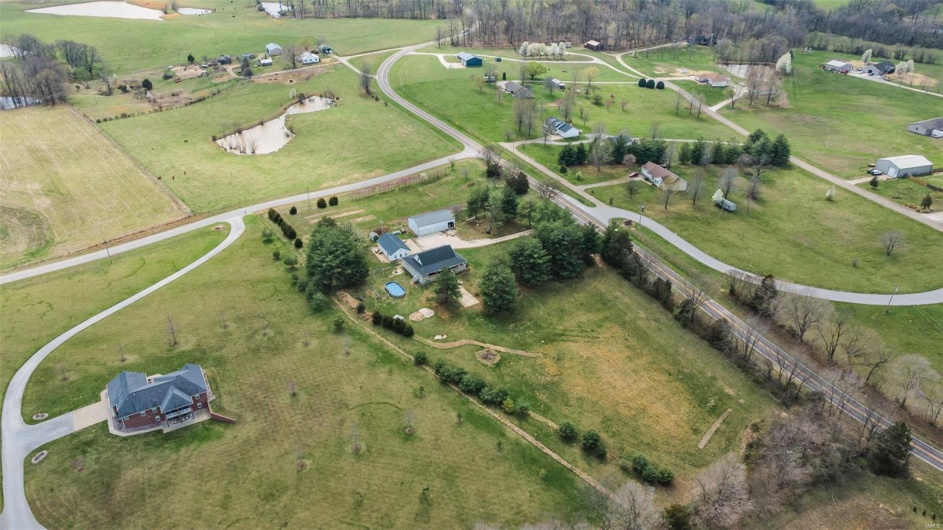 7238 State Highway D, Jackson, Missouri 63755, 3 Bedrooms Bedrooms, 12 Rooms Rooms,3 BathroomsBathrooms,Residential,For Sale,State Highway D,MAR25017353