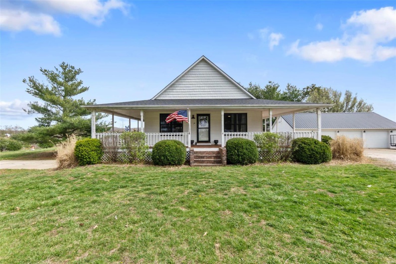 7238 State Highway D, Jackson, Missouri 63755, 3 Bedrooms Bedrooms, 12 Rooms Rooms,3 BathroomsBathrooms,Residential,For Sale,State Highway D,MAR25017353