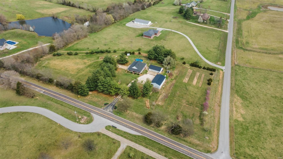 7238 State Highway D, Jackson, Missouri 63755, 3 Bedrooms Bedrooms, 12 Rooms Rooms,3 BathroomsBathrooms,Residential,For Sale,State Highway D,MAR25017353