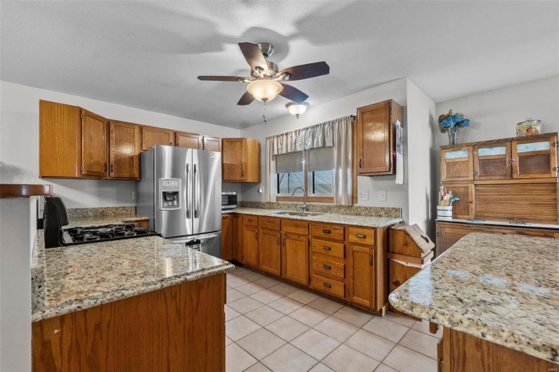 7238 State Highway D, Jackson, Missouri 63755, 3 Bedrooms Bedrooms, 12 Rooms Rooms,3 BathroomsBathrooms,Residential,For Sale,State Highway D,MAR25017353