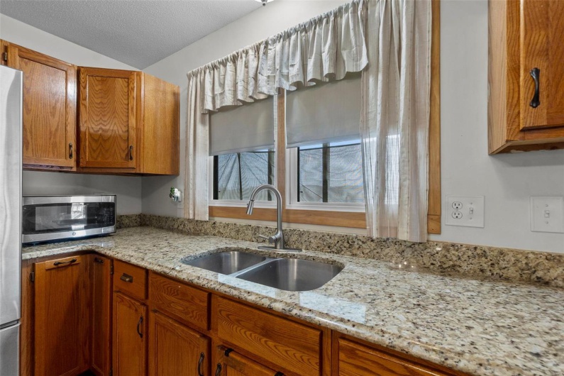 7238 State Highway D, Jackson, Missouri 63755, 3 Bedrooms Bedrooms, 12 Rooms Rooms,3 BathroomsBathrooms,Residential,For Sale,State Highway D,MAR25017353