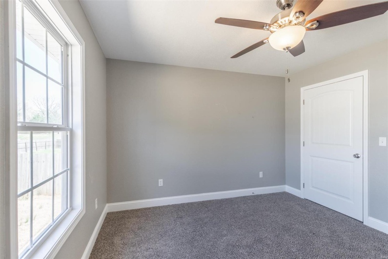 151 Alisha Ave, Poplar Bluff, Missouri 63901, 3 Bedrooms Bedrooms, 9 Rooms Rooms,2 BathroomsBathrooms,Residential,For Sale,Alisha Ave,MAR25017201