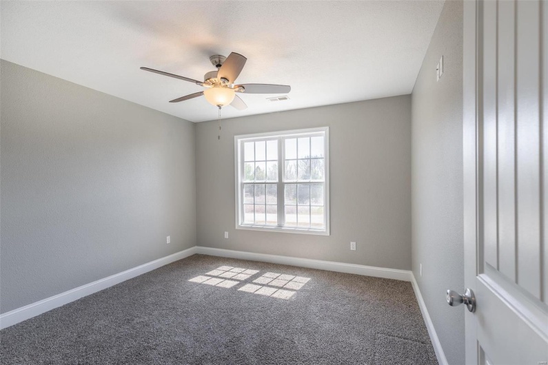 151 Alisha Ave, Poplar Bluff, Missouri 63901, 3 Bedrooms Bedrooms, 9 Rooms Rooms,2 BathroomsBathrooms,Residential,For Sale,Alisha Ave,MAR25017201