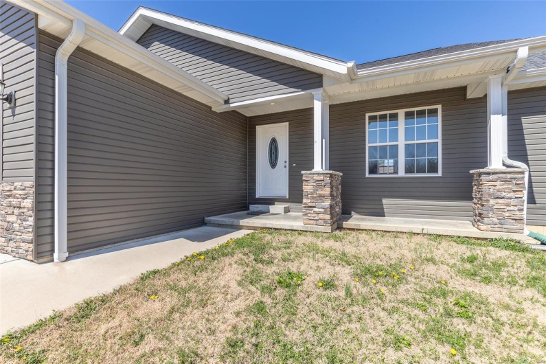 151 Alisha Ave, Poplar Bluff, Missouri 63901, 3 Bedrooms Bedrooms, 9 Rooms Rooms,2 BathroomsBathrooms,Residential,For Sale,Alisha Ave,MAR25017201