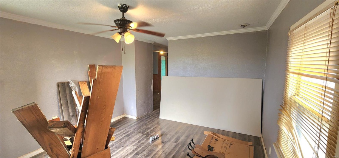 2830 State Street, Chester, Illinois 62233, 2 Bedrooms Bedrooms, 6 Rooms Rooms,1 BathroomBathrooms,Residential,For Sale,State,MAR25018157