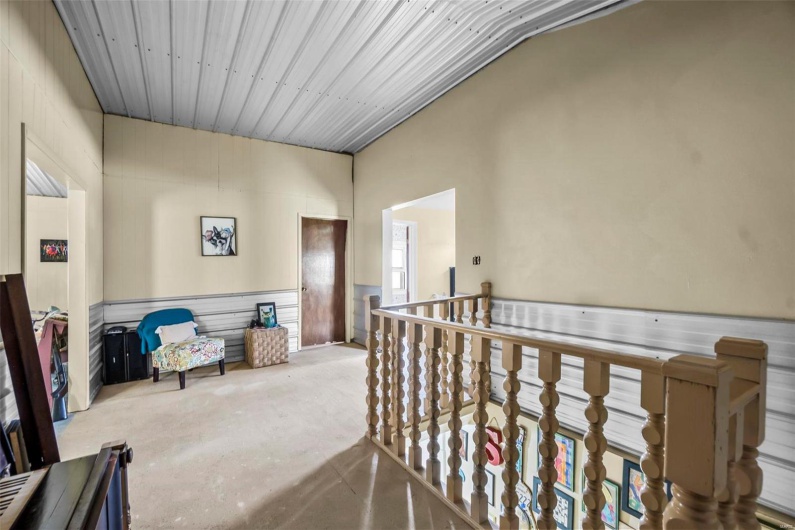 1034 Old Cape Road, Jackson, Missouri 63755, 10 Rooms Rooms,2 BathroomsBathrooms,Residential,For Sale,Old Cape Road,MAR24003502