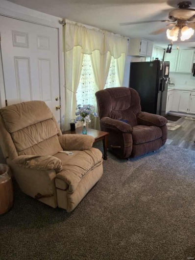 2168 State Hwy 49, Piedmont, Missouri 63957, 1 Bedroom Bedrooms, 5 Rooms Rooms,1 BathroomBathrooms,Farm,For Sale,State Hwy 49,MAR23047942