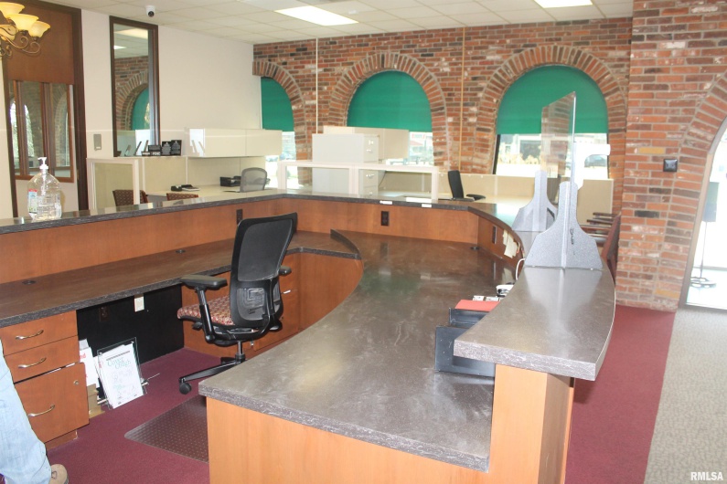 216 MAIN Street, Carbondale, Illinois 62901, 0 , 0 ,0,Commercial Lease,For Sale,MAIN,0,RMAEB457278