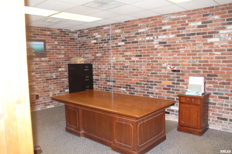 216 MAIN Street, Carbondale, Illinois 62901, 0 , 0 ,0,Commercial Lease,For Sale,MAIN,0,RMAEB457278