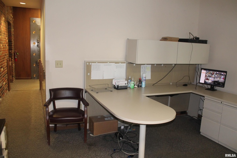 216 MAIN Street, Carbondale, Illinois 62901, 0 , 0 ,0,Commercial Lease,For Sale,MAIN,0,RMAEB457278