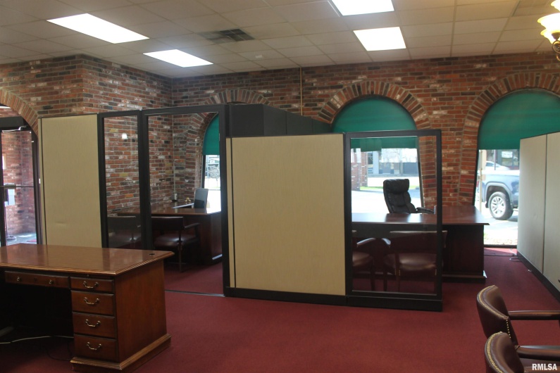 216 MAIN Street, Carbondale, Illinois 62901, 0 , 0 ,0,Commercial Lease,For Sale,MAIN,0,RMAEB457278