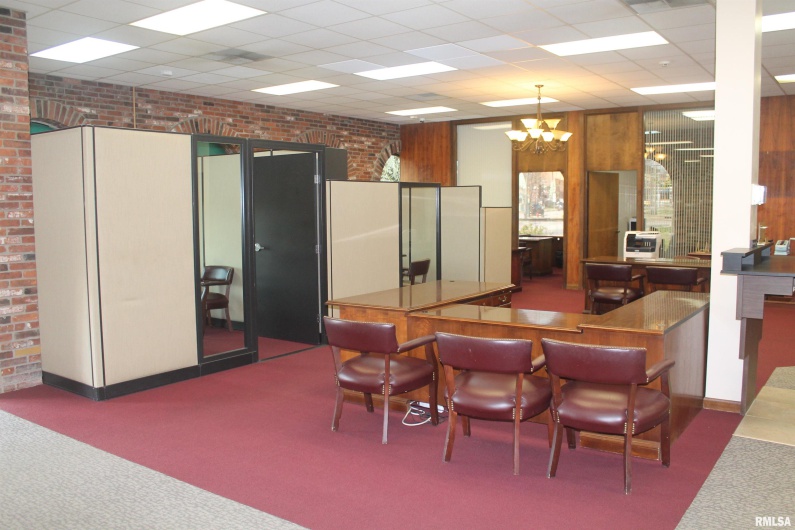 216 MAIN Street, Carbondale, Illinois 62901, 0 , 0 ,0,Commercial Lease,For Sale,MAIN,0,RMAEB457278