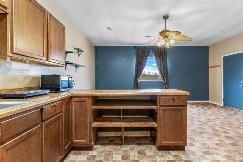 6400 Hoot Owl Lane, French Village, Missouri 63036, 1 Bedroom Bedrooms, 4 Rooms Rooms,1 BathroomBathrooms,Residential,For Sale,Hoot Owl,MAR25017161