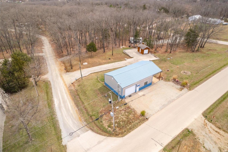 6400 Hoot Owl Lane, French Village, Missouri 63036, 1 Bedroom Bedrooms, 4 Rooms Rooms,1 BathroomBathrooms,Residential,For Sale,Hoot Owl,MAR25017161