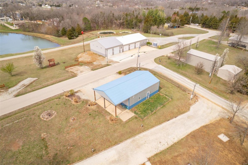6400 Hoot Owl Lane, French Village, Missouri 63036, 1 Bedroom Bedrooms, 4 Rooms Rooms,1 BathroomBathrooms,Residential,For Sale,Hoot Owl,MAR25017161