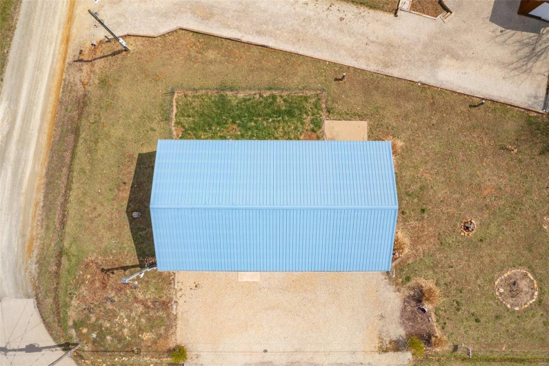 6400 Hoot Owl Lane, French Village, Missouri 63036, 1 Bedroom Bedrooms, 4 Rooms Rooms,1 BathroomBathrooms,Residential,For Sale,Hoot Owl,MAR25017161