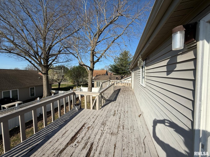1401 END Street, Marion, Illinois 62959, 3 Bedrooms Bedrooms, 0 ,2 BathroomsBathrooms,Residential,For Sale,END,0,RMAEB457290