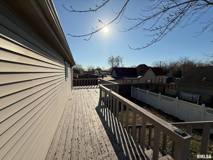 1401 END Street, Marion, Illinois 62959, 3 Bedrooms Bedrooms, 0 ,2 BathroomsBathrooms,Residential,For Sale,END,0,RMAEB457290