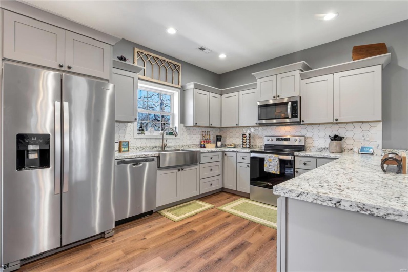 39 State Highway 172, Williamsville, Missouri 63967, 3 Bedrooms Bedrooms, 7 Rooms Rooms,2 BathroomsBathrooms,Residential,For Sale,State Highway 172,MAR25019008