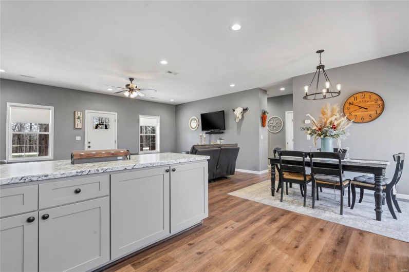 39 State Highway 172, Williamsville, Missouri 63967, 3 Bedrooms Bedrooms, 7 Rooms Rooms,2 BathroomsBathrooms,Residential,For Sale,State Highway 172,MAR25019008