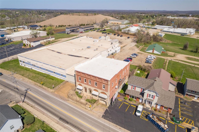 702 Benham Street, Bonne Terre, Missouri 63628, ,Commercial Sale,For Sale,Benham,MAR25017104