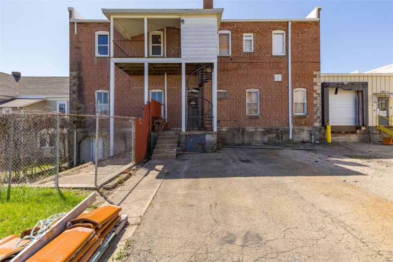 702 Benham Street, Bonne Terre, Missouri 63628, ,Commercial Sale,For Sale,Benham,MAR25017104