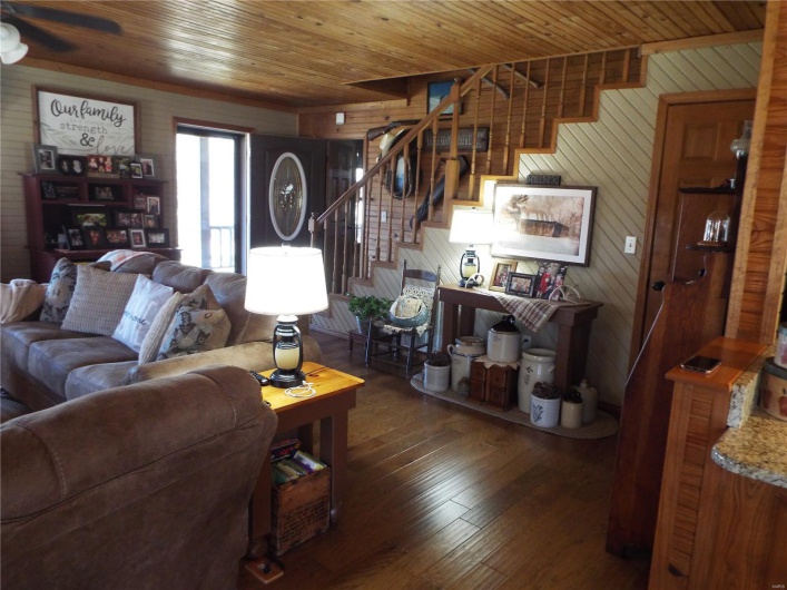 255 Wayne 342 Road, Piedmont, Missouri 63957, 3 Bedrooms Bedrooms, 10 Rooms Rooms,2 BathroomsBathrooms,Farm,For Sale,Wayne 342,MAR25019044