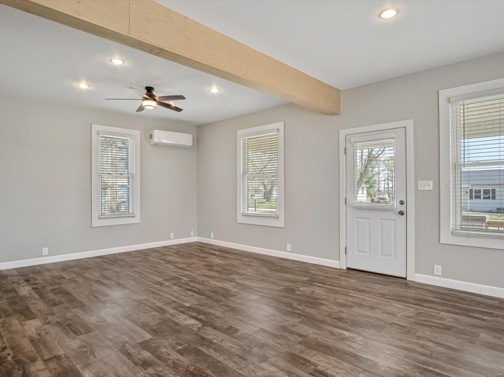 4427 Chester Rd., Chester, Illinois 62233, 2 Bedrooms Bedrooms, 8 Rooms Rooms,1 BathroomBathrooms,Residential,For Sale,Chester Rd.,MAR25018954