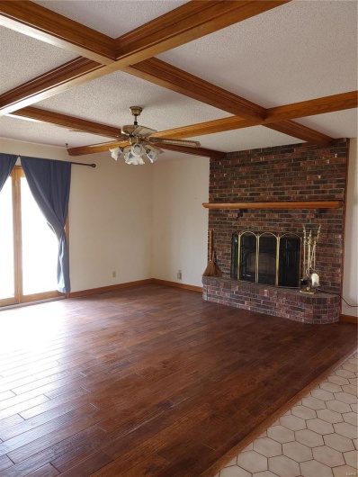 19775 Hwy E, Ironton, Missouri 63650, 3 Bedrooms Bedrooms, 12 Rooms Rooms,2 BathroomsBathrooms,Residential,For Sale,Hwy E,MAR24019128