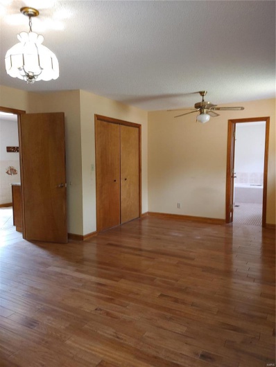 19775 Hwy E, Ironton, Missouri 63650, 3 Bedrooms Bedrooms, 12 Rooms Rooms,2 BathroomsBathrooms,Residential,For Sale,Hwy E,MAR24019128