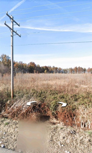 View of yard featuring a rural view