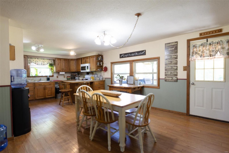 37132 State Highway HH, Patton, Missouri 63662, 2 Bedrooms Bedrooms, 2 Rooms Rooms,1 BathroomBathrooms,Residential,For Sale,State Highway HH,MAR25018023
