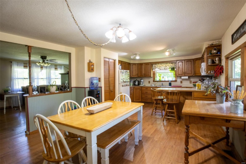 37132 State Highway HH, Patton, Missouri 63662, 2 Bedrooms Bedrooms, 2 Rooms Rooms,1 BathroomBathrooms,Residential,For Sale,State Highway HH,MAR25018023