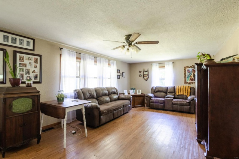 37132 State Highway HH, Patton, Missouri 63662, 2 Bedrooms Bedrooms, 2 Rooms Rooms,1 BathroomBathrooms,Residential,For Sale,State Highway HH,MAR25018023