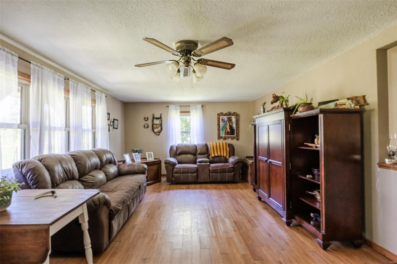 37132 State Highway HH, Patton, Missouri 63662, 2 Bedrooms Bedrooms, 2 Rooms Rooms,1 BathroomBathrooms,Residential,For Sale,State Highway HH,MAR25018023