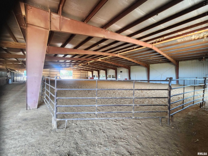 1230 US Hwy 45 N, Vienna, Illinois 62995, 4 Bedrooms Bedrooms, 0 ,2 BathroomsBathrooms,Residential,For Sale,US Hwy 45 N,0,RMAQC4261732
