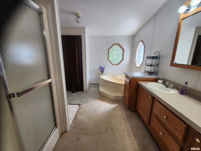 1230 US Hwy 45 N, Vienna, Illinois 62995, 4 Bedrooms Bedrooms, 0 ,2 BathroomsBathrooms,Residential,For Sale,US Hwy 45 N,0,RMAQC4261732