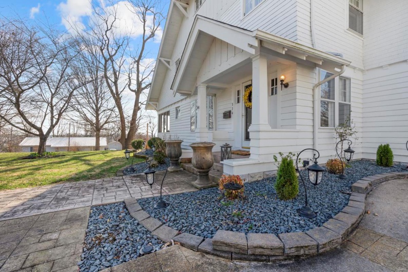 324 Vine Street, Dexter, Missouri 63841, 4 Bedrooms Bedrooms, 10 Rooms Rooms,2 BathroomsBathrooms,Residential,For Sale,Vine,MAR25019503