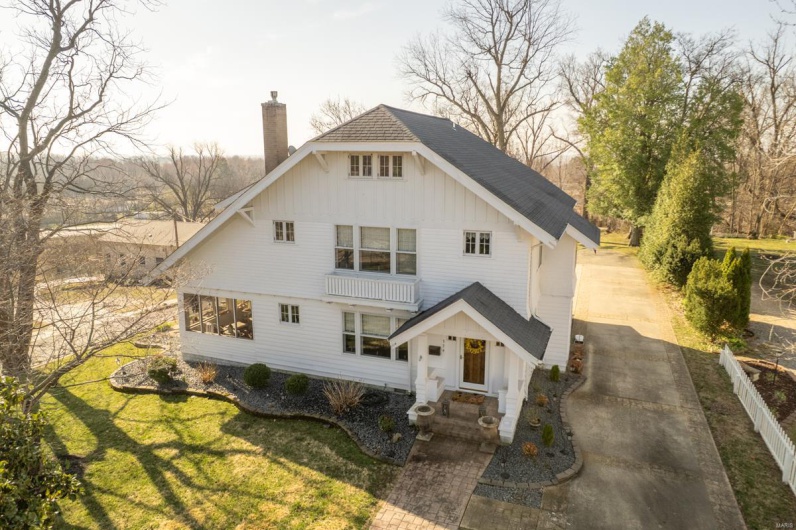324 Vine Street, Dexter, Missouri 63841, 4 Bedrooms Bedrooms, 10 Rooms Rooms,2 BathroomsBathrooms,Residential,For Sale,Vine,MAR25019503