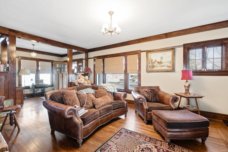 324 Vine Street, Dexter, Missouri 63841, 4 Bedrooms Bedrooms, 10 Rooms Rooms,2 BathroomsBathrooms,Residential,For Sale,Vine,MAR25019503