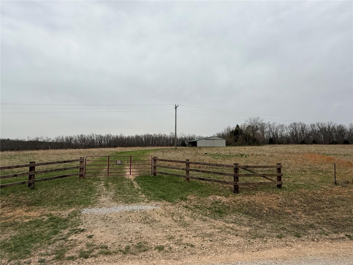 4 BCR 924, Patton, Missouri 63662, ,Farm,For Sale,BCR 924,MAR25018059