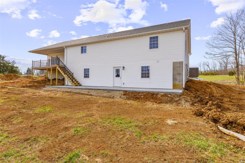 308 Blackberry Lane, Bismarck, Missouri 63624, 3 Bedrooms Bedrooms, 7 Rooms Rooms,2 BathroomsBathrooms,Residential,For Sale,Blackberry,MAR25019541