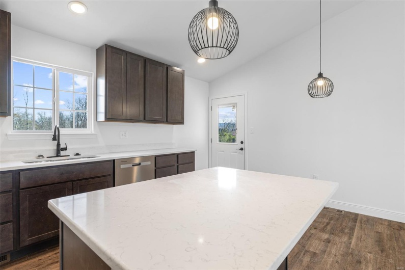 308 Blackberry Lane, Bismarck, Missouri 63624, 3 Bedrooms Bedrooms, 7 Rooms Rooms,2 BathroomsBathrooms,Residential,For Sale,Blackberry,MAR25019541