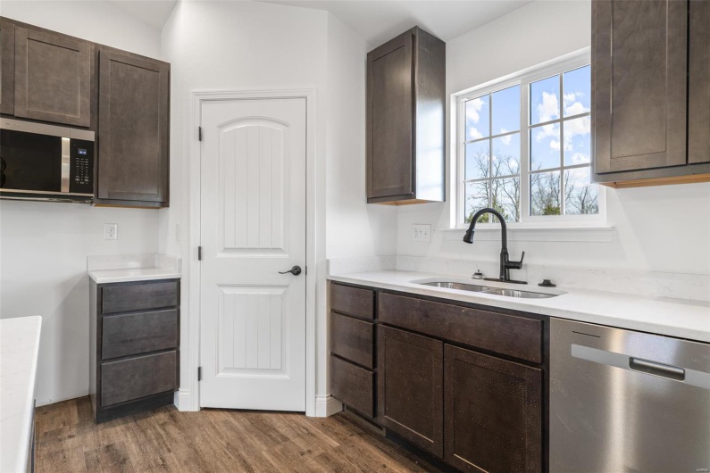 308 Blackberry Lane, Bismarck, Missouri 63624, 3 Bedrooms Bedrooms, 7 Rooms Rooms,2 BathroomsBathrooms,Residential,For Sale,Blackberry,MAR25019541
