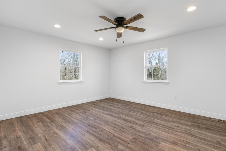 308 Blackberry Lane, Bismarck, Missouri 63624, 3 Bedrooms Bedrooms, 7 Rooms Rooms,2 BathroomsBathrooms,Residential,For Sale,Blackberry,MAR25019541